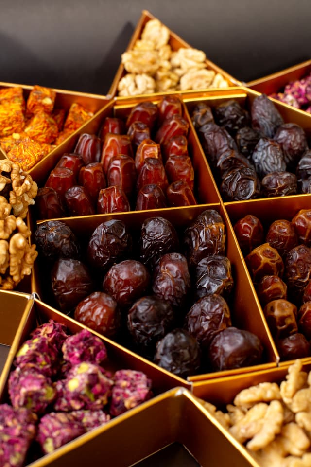 Dates